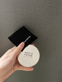 nyyy-MAKE UP FOR EVER超高清持久定妝蜜粉_2