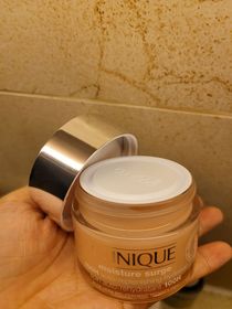 Bibi951427-CLINIQUE100小時自我修護水嫩補濕啫喱（粉紅爆水啫喱）_1