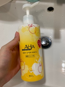 lingbb-CLEANSING RESEARCHAHA去角質沐浴露 (敏感肌適用)_1