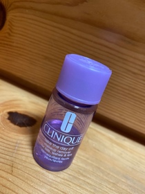 Rin-CLINIQUETAKE THE DAY OFF 眼部及唇部卸妝液_1