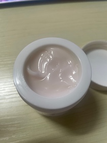 Sogno夢-INNISFREE彈力緊緻輕盈面霜_1