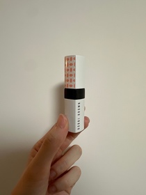 Rachelcos-BOBBI BROWN晶鑽保濕修護唇膏_1