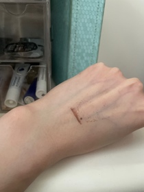 綺羅香-CANMAKE TOKYO金屬刷頭睫毛膏_3