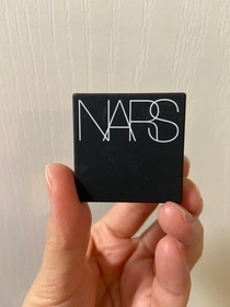皮皮爱马桶-NARS胭脂_1