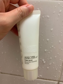 Emma W-su:m37˚Skin Saver Essential Cleansing Clothes_1