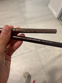 Misscharlot-LUMIURGLASSkill-Less 眼線液筆_3