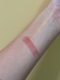 Julia-BOBBI BROWN晶鑽漾色盈潤唇膏_1