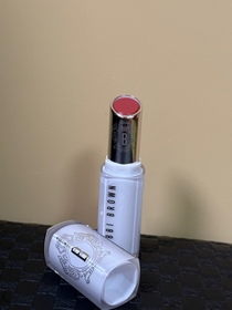 Julia-BOBBI BROWN晶鑽漾色盈潤唇膏_2