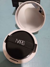 SinMan Kwok-NARSLight Reflecting™原生光亮肌精華氣墊粉底 SPF 50+/PA++_2