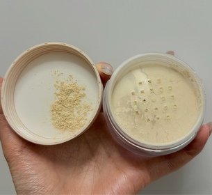 wawa-LAURA MERCIER柔焦保濕蜜粉_3