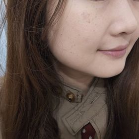 Wong Ha-LAURA MERCIER柔焦保濕蜜粉_3