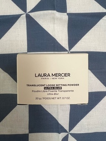 Jubi-LAURA MERCIER柔焦保濕蜜粉_1