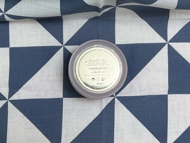 Jubi-LAURA MERCIER柔焦保濕蜜粉_2