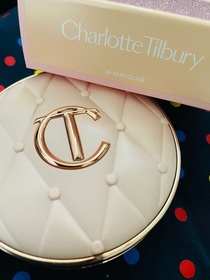 Veritas-Charlotte Tilbury夢幻柔光粉氣墊_1