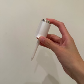 Ariel-OLAY水感透白光曜精華 (#水光小白瓶)_3