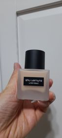 Sandy-shu uemura 植村秀unlimited 無限輕透持妝粉底液 (小方瓶 2.0)_1