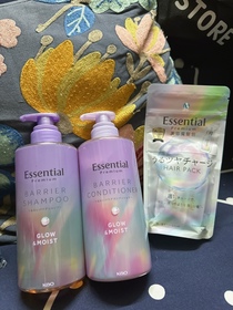 PAKLUN-EssentialEssential Premium 18 – MEA 髮の屏障 光感水潤護髮素_1