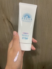 Viannie-ANESSA亮白美肌 UV 水感乳霜SPF50+ PA++++_1