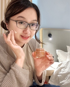 Kaori-CLARINSExtra-Firming 煥顏緊緻面霜_4