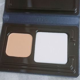 mandy-Clé de Peau Beauté鑽光雲霧粉餅 SPF25 PA++ (連粉撲)_2