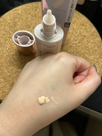 Bernice Ho-SOFINA Primavista第3代新升級 持久控油防曬調色底霜 SPF50 PA+++_2