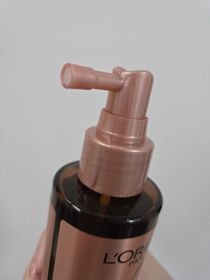 Sophia-L'ORÉAL PARiS強韌豐盈防掉噴霧精華_3