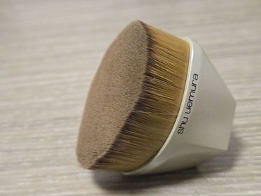 Sophia-shu uemura 植村秀petal 55 粉底掃_1