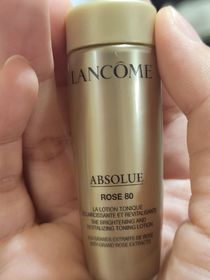 Blueblueblue-LANCÔME極緻完美玫瑰精華水_1