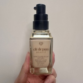 Poyobb-Clé de Peau Beauté鑽光透薄修護粉底液_1