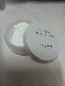 Tracy-CANMAKE TOKYO控油礦物蜜粉_1
