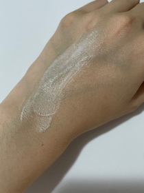 Idy Wu-Embryolisse全能奇蹟保濕霜_1