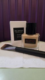 carriecat-shu uemura 植村秀unlimited care 無限修護透光精華粉底 (透光瓶)_1