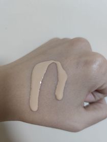 Kitty -ESTEE LAUDER持久防曬粉底 SPF10/ PA++_2