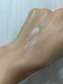 Candy Ng-ETVOS光感美肌礦物眼影膏_2