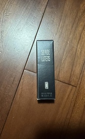 iliya -Serge Lutens黑色禮服系列 - 馴風人_1