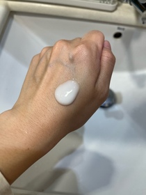 Joanne-NIVEALUMINOUS630 專研多重淡斑透白精華 (630雙能瓶)_1