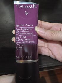 Winnie-CAUDALIE葡萄籽滋潤抗氧潤手霜_1