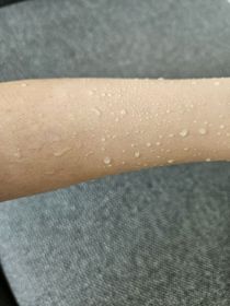 Miaomiao-ARMANI BeautyPower Fabric Pro 專業柔霧持妝粉底液_3