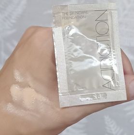 mandy-ADDICTION護膚精華粉底液_2