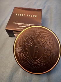 二寶mamama-BOBBI BROWN無重輕霧氣墊粉底 SPF 40 PA+++_1