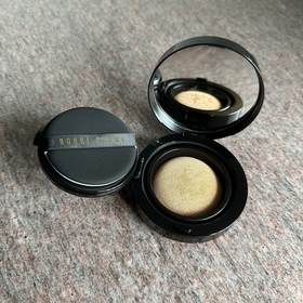 takemyokane-BOBBI BROWN無重輕霧氣墊粉底 SPF 40 PA+++_3