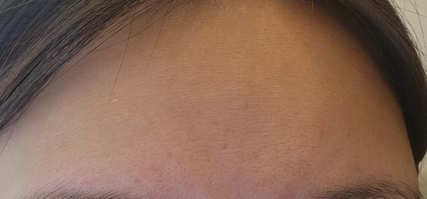 HaloPrettyPig-YSL BEAUTÉ美顏絕密絲緞補濕底霜_4