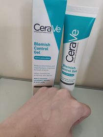 Karen-CeraVe多重酸抗瑕疵修護精華_3