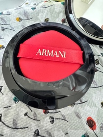 Soda soda-ARMANI Beauty水潤絲光氣墊修護粉底_1