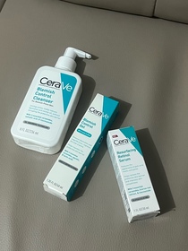 jas2468f-CeraVe去油抗瑕疵白泥潔膚露_4