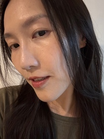 謝斯雯-ARMANI Beauty水潤絲光氣墊修護粉底_2