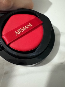 Ariel -ARMANI Beauty水潤絲光氣墊修護粉底_1