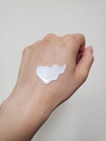 Noel-SOFINA beauté 高保濕活膚防曬乳液(清爽型)_2