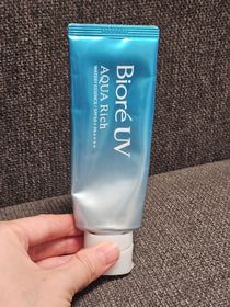 Miaomiao-Bioré水凝長效保濕防曬乳_1