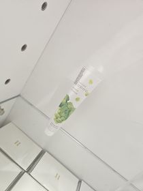 Julianna-DAJDAJ 富士山葡萄香膏_1